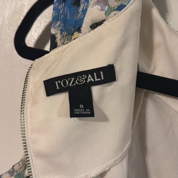 Roz & Ali Womens Floral Short Sleeve Dress Size 8 NWT Blue and Purple - Picture 6 of 10